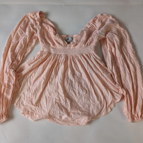 Urban Outfitters peach blouse - Picture 1 of 5